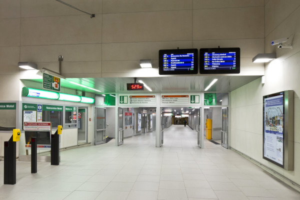 Metro V.A: stanice Nemocnice Motol (foto archiv HOCHTIEF CZ a.s.)